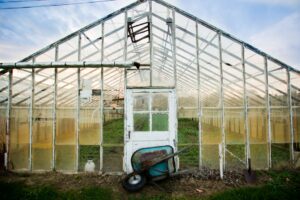 Photo implement efficient greenhouses