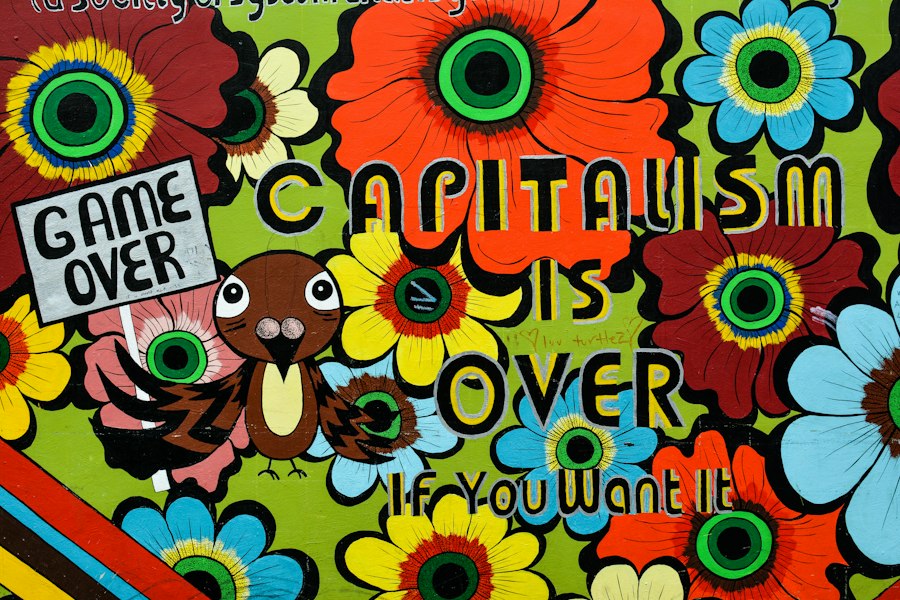 Photo populism
